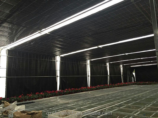 Grandi pellicole Inseritori agricoli Sistema completamente automatizzato di privazione della luce per l'agricoltura