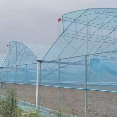 Serra con denti da segale di grandi dimensioni con galleria politecnica con ventilazione